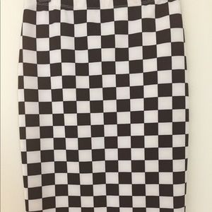 Forever 21 checkered pencil skirt